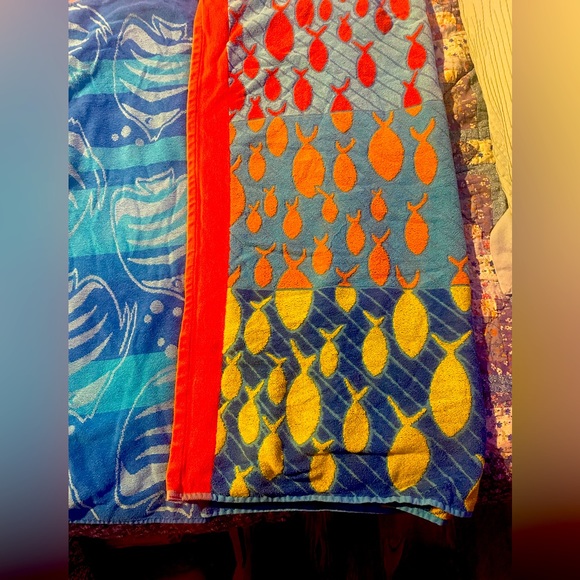 Beach towels, tropical prints - Picture 5 of 8